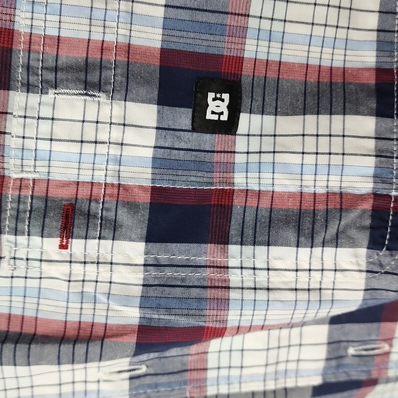 D&G Button Down - Picture 2 of 6